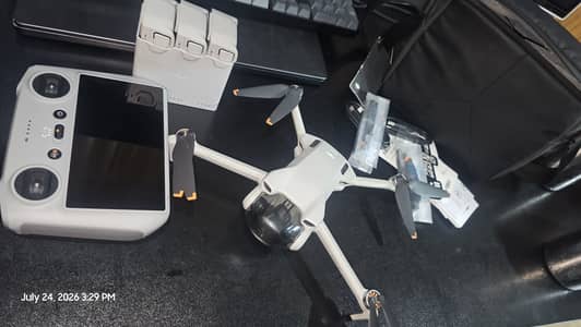 DJI Mini 3  – Excellent Condition – Fly More Combo