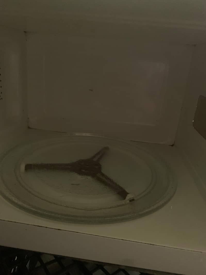 Microwave 10