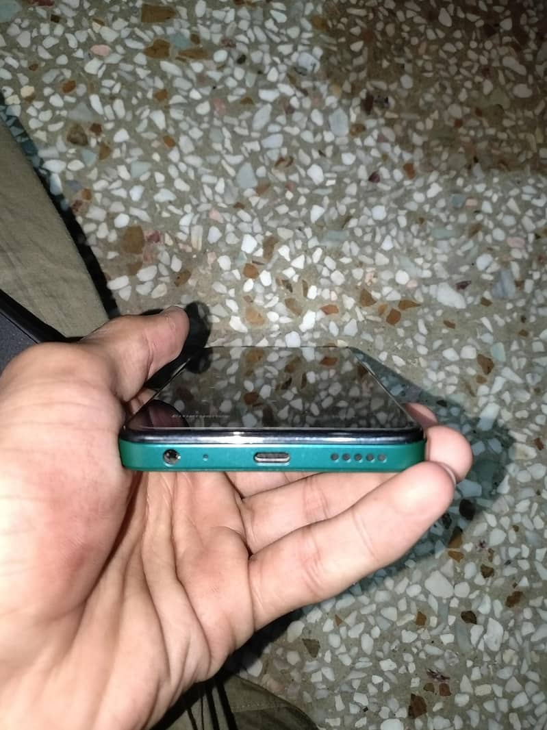 Itel A50C 4