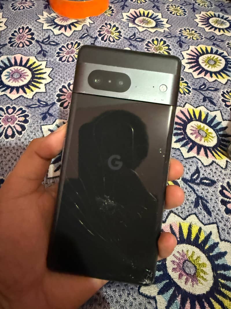 Google Pixel 7 5
