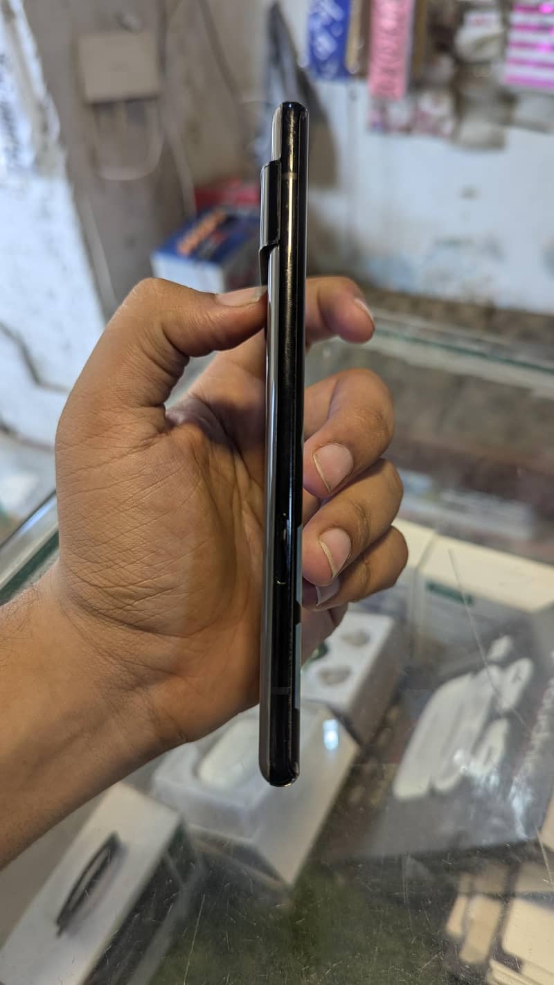 Google Pixel 6 Pro 2