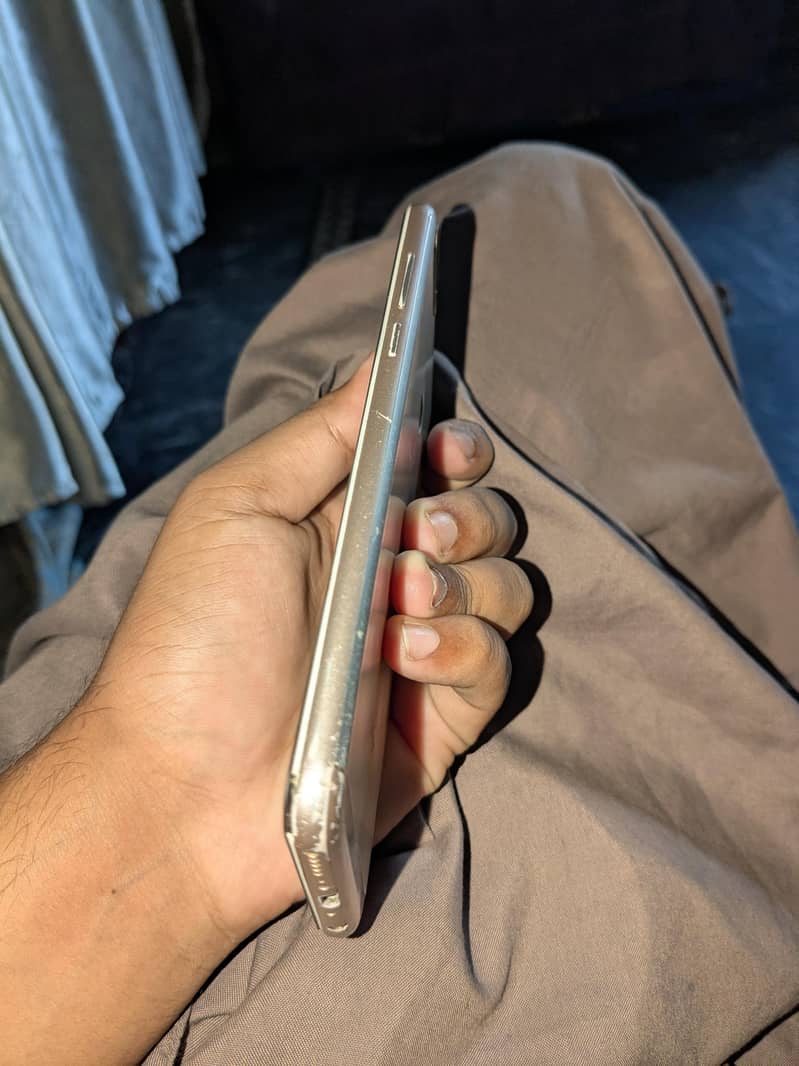 Honor 7C 3