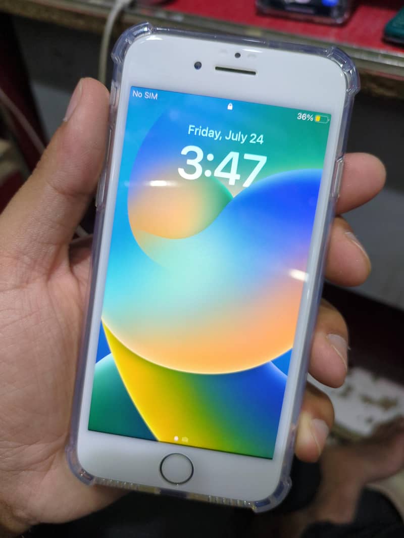 Apple iPhone 8 2