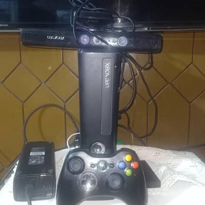 Xbox 360 slim 1tb 650+ games 1 wireless controller and kinect