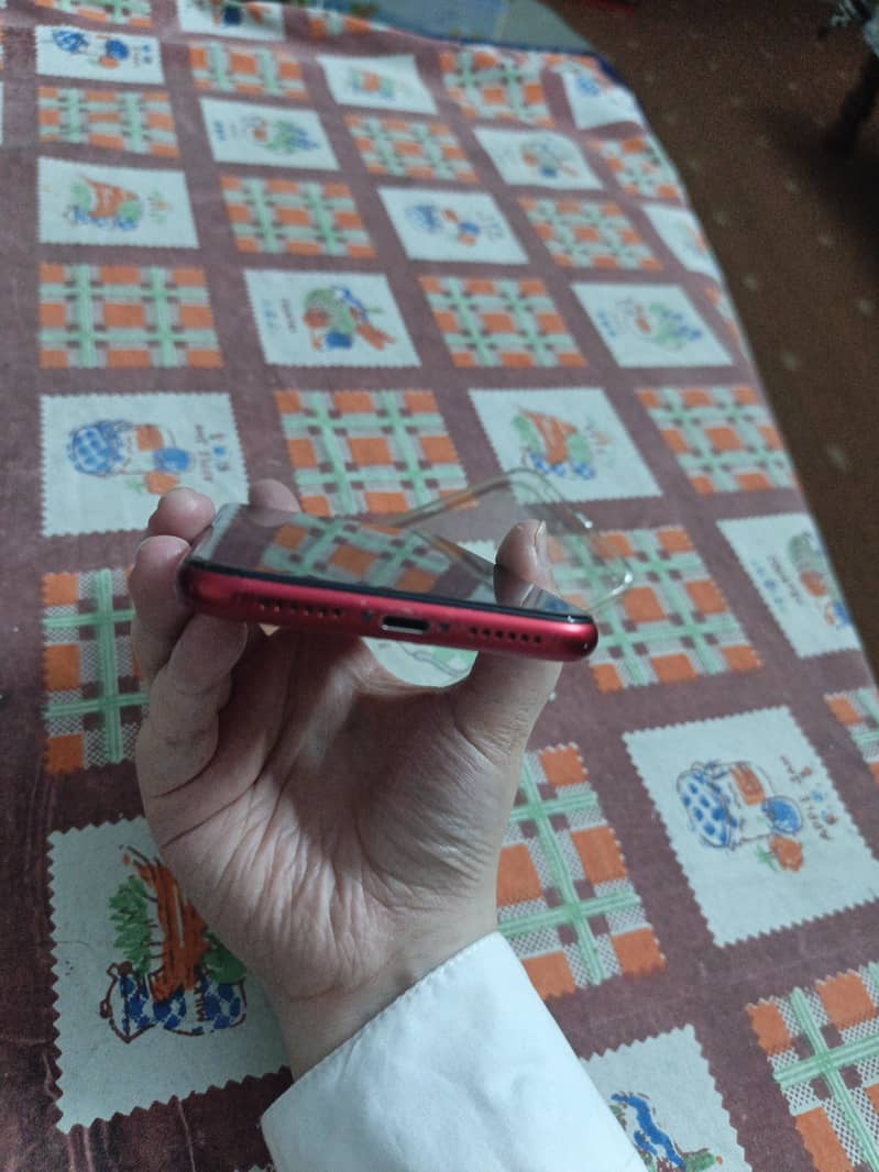 Apple iPhone 11 2