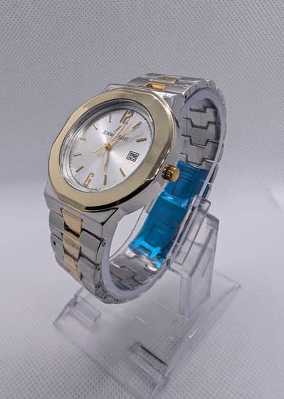 Men's Branded watches available in premium quality