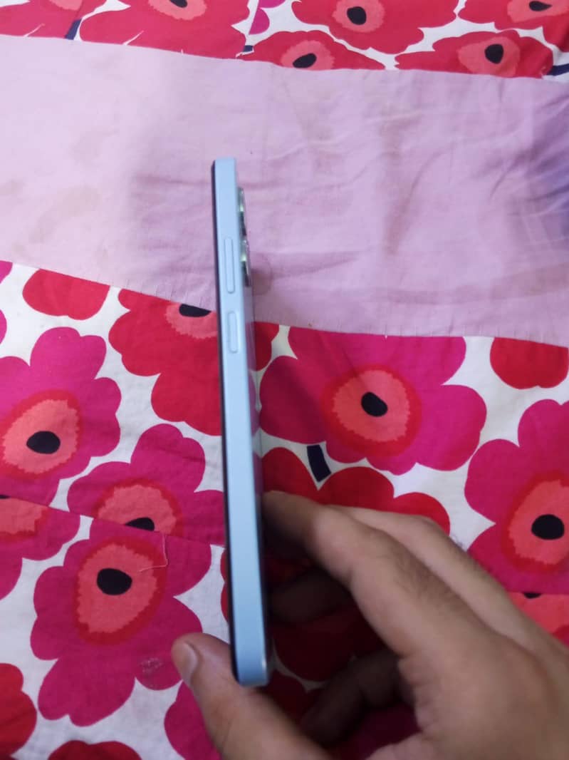 Realme Note 50 4