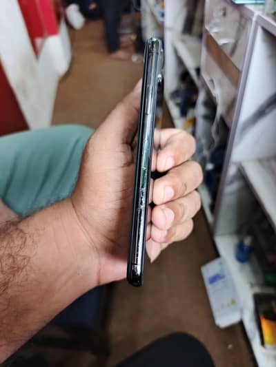 iphone X 64gb face id okay non pta hai