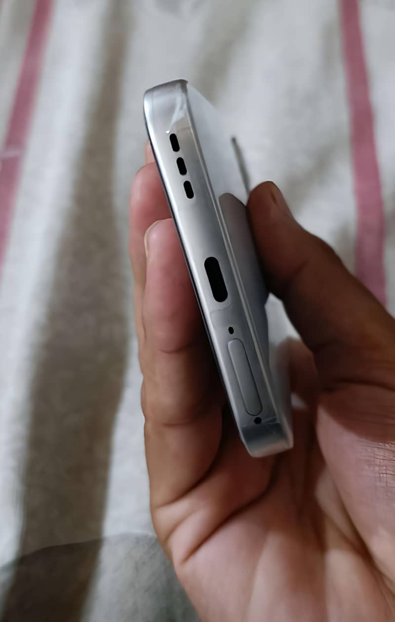 OPPO A6s pro 3
