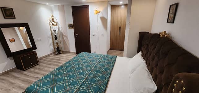 Gold Crest Mall & Residency, DHA Phase 4, 05 Marla, 02 Bed, Luxury Apartment For Rent.