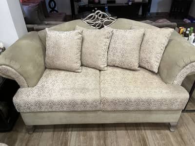 Elegant 6-Seater Sofa Set (3+2+1) – Excellent Condition