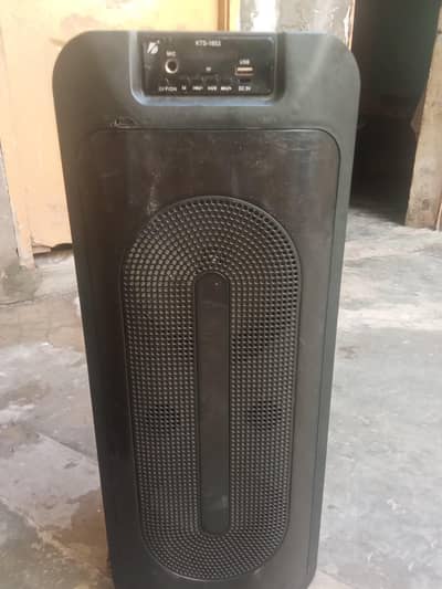 Bluetooth speaker and mike