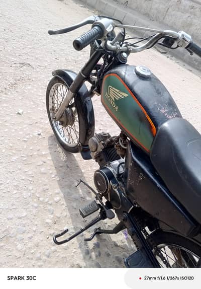 Honda 1992 model first owner Karachi number cplc clear only book ha