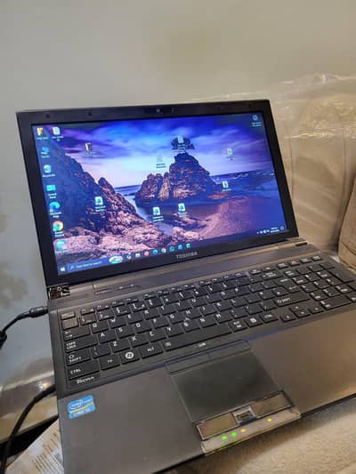 Tohisba Tecra Series | 15.6" Display | Good Speed | Best for Students