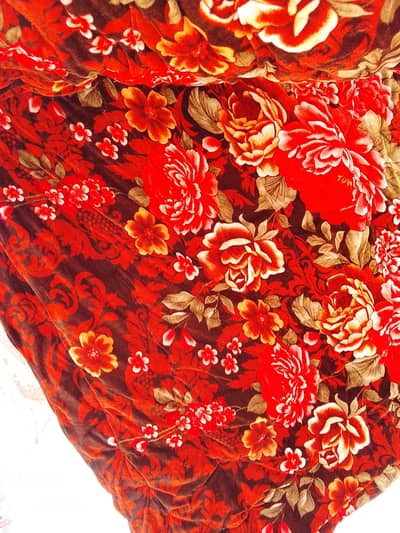 Blanket Type Razai velvet fabric urgently sale