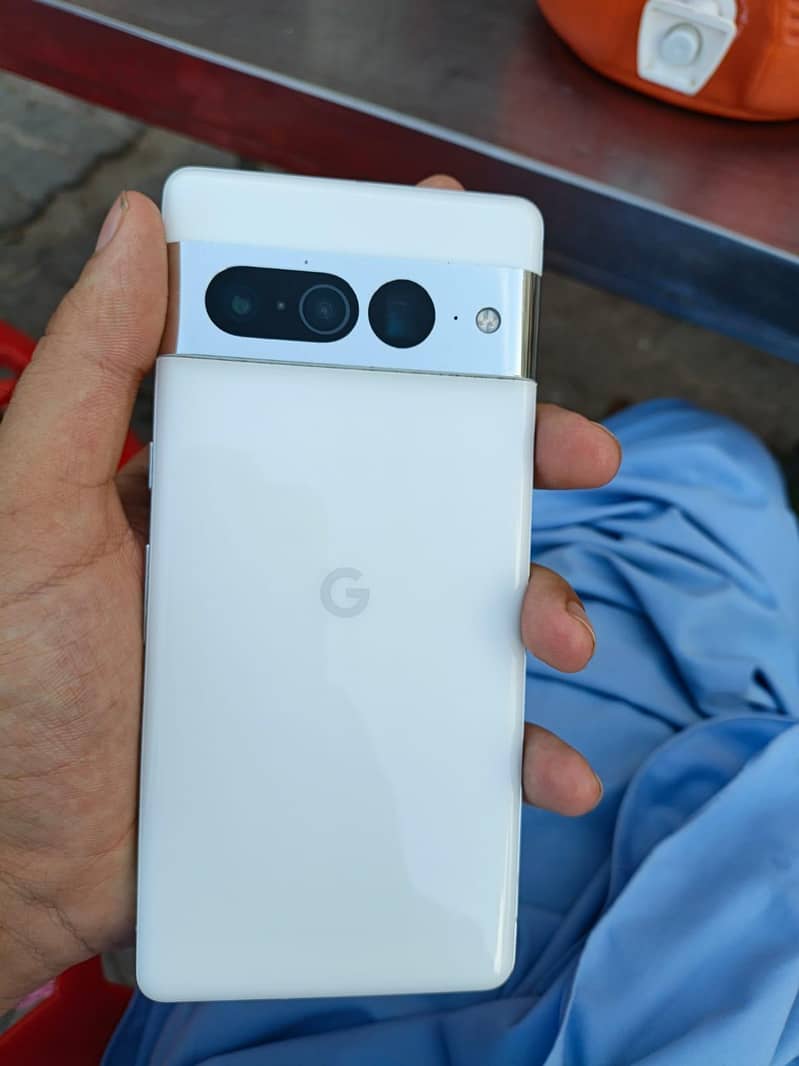 Google Pixel 7 Pro 2
