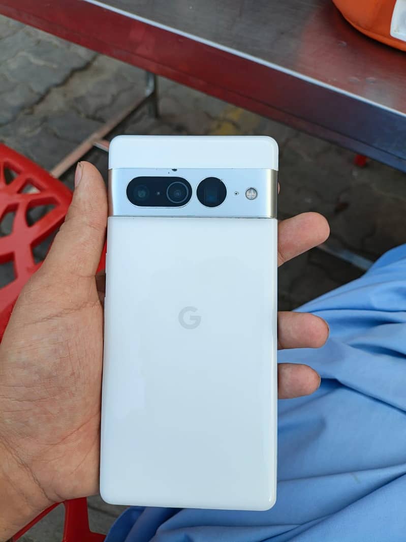 Google Pixel 7 Pro 6