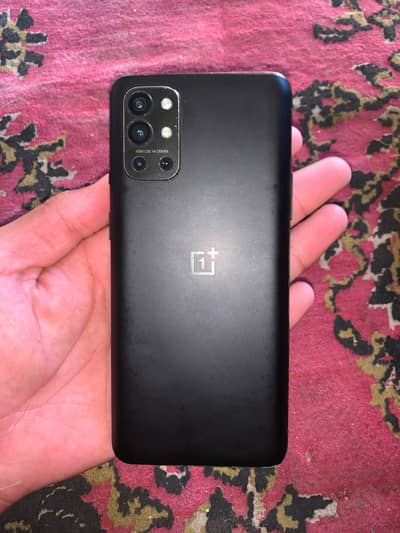 One Plus 9R