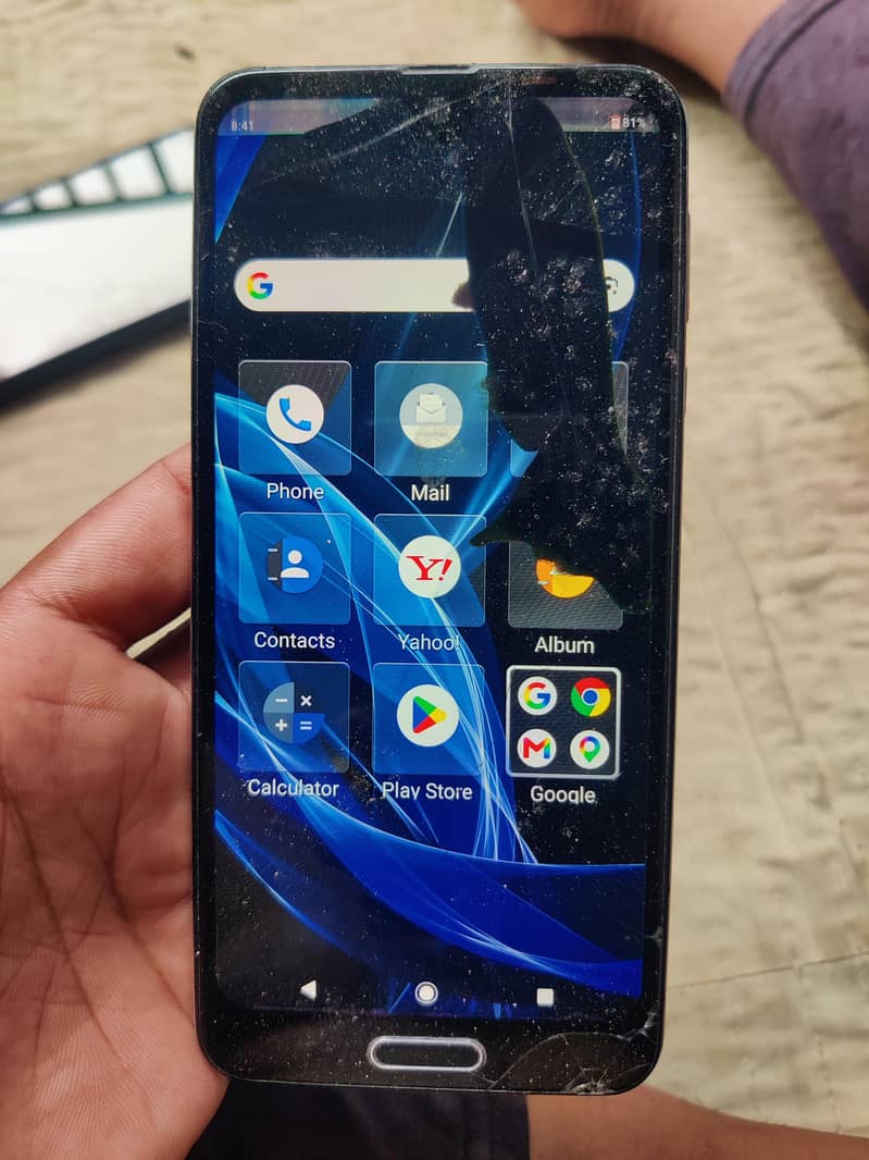 Sharp Aquos R2 0
