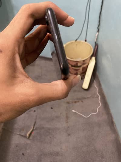 iPhone xr 64gb 86 hath all ok