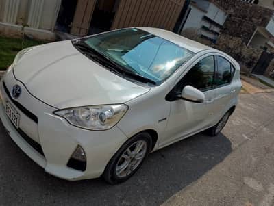Toyota Aqua 2013