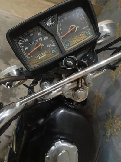 Honda 125 Gold Edition