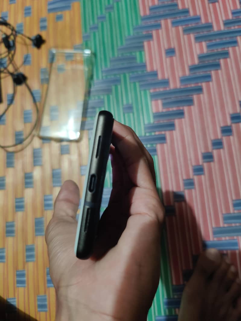Google Pixel 6 3