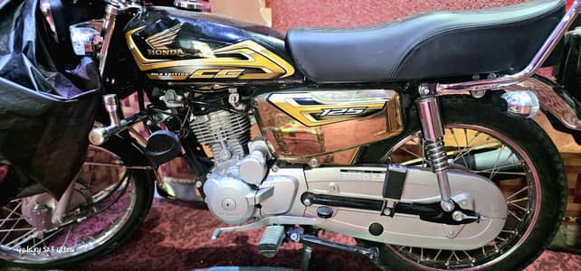 Honda CG I25 Gold Edition Self start 2026 (Black) Model