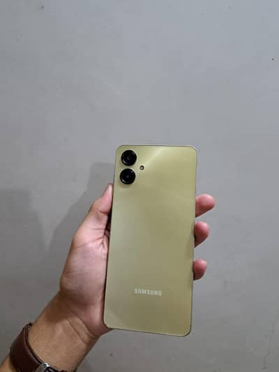 Samsung Mobile A06