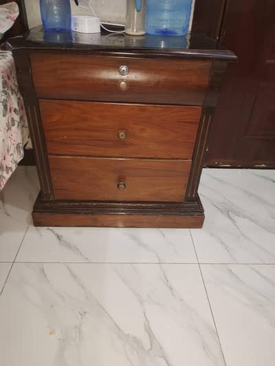 bed and dresser