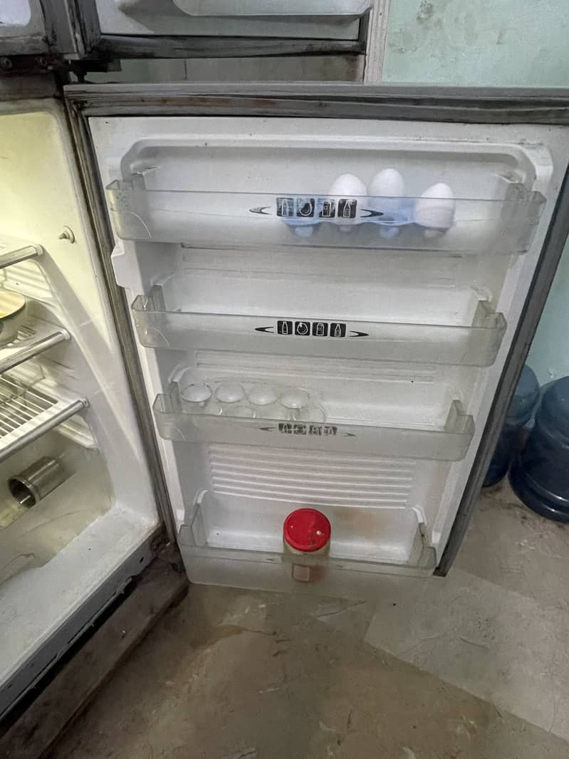 Dawlance Reflection Fridge 2