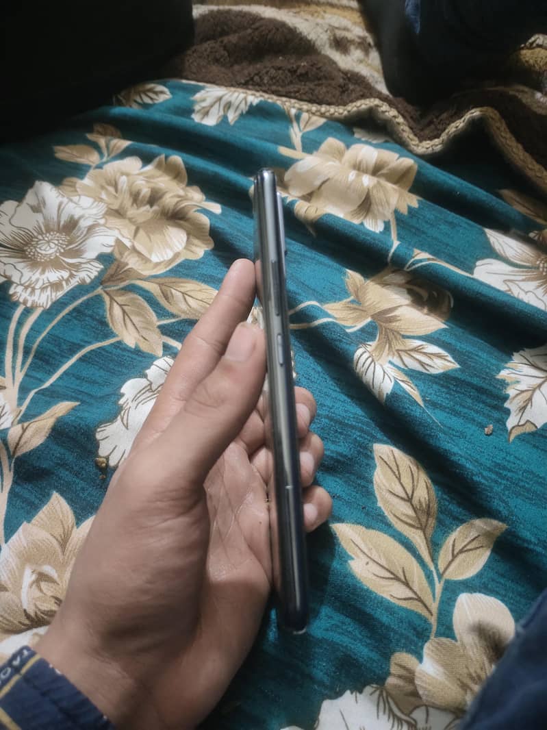Vivo V21e 03249402284 3