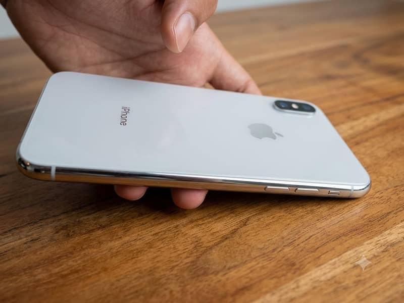 Apple iPhone X 2