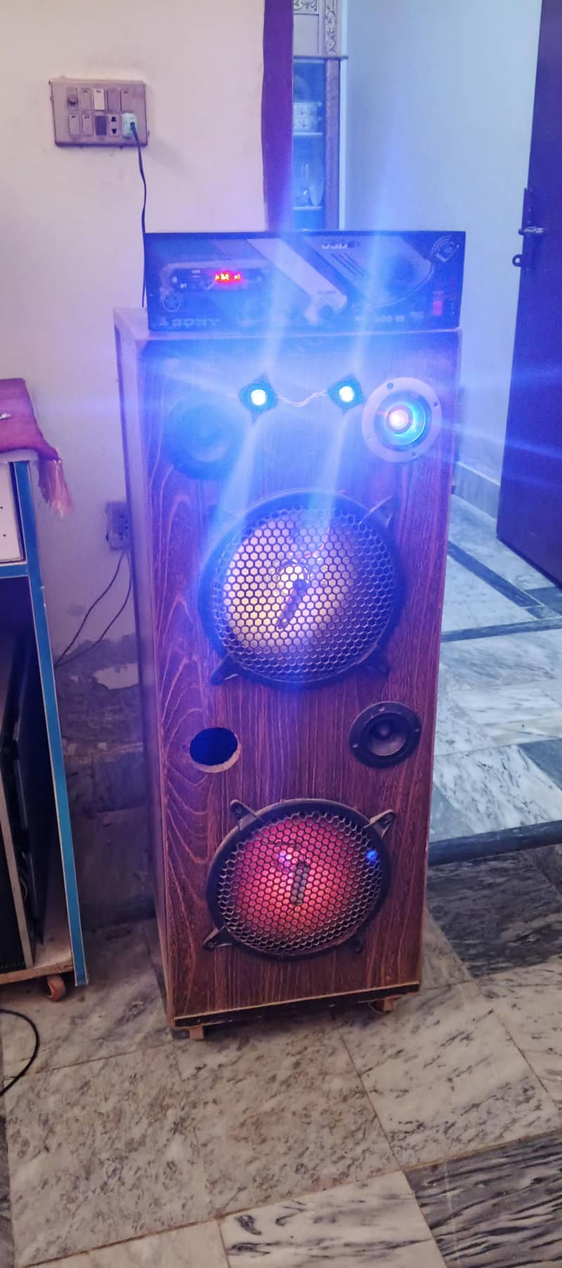 speaker 1