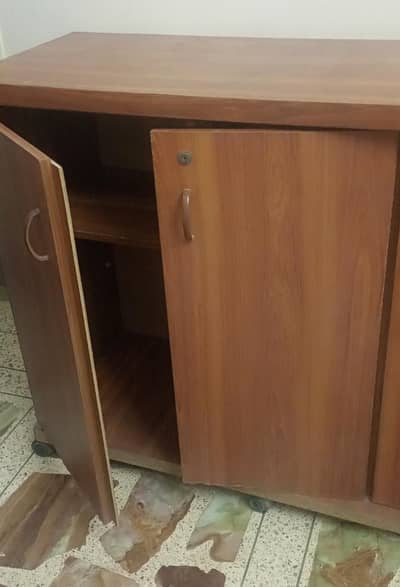 Wooden Storage Cabinet with Wheels - 3 Doors 1 Drawer