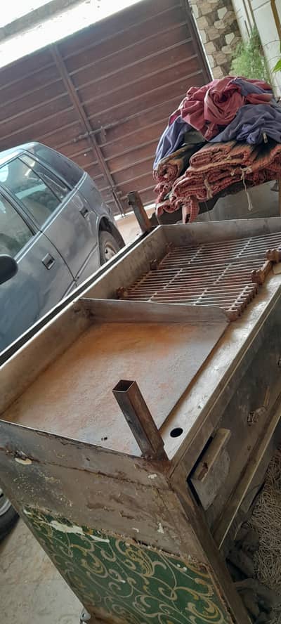 hot plate with grilled