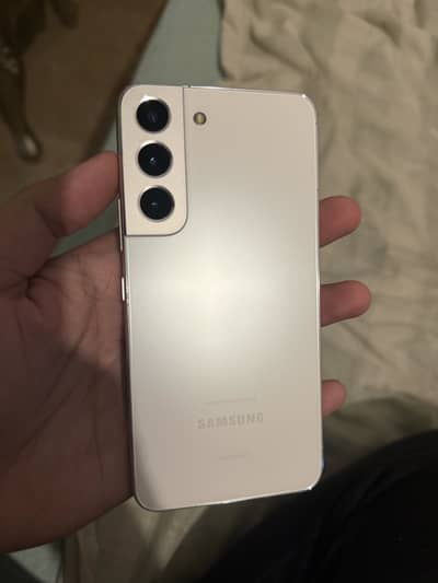 Samsung Galaxy S22 PTA