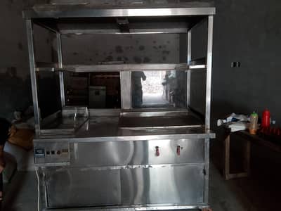 burger pharma counter with fraier