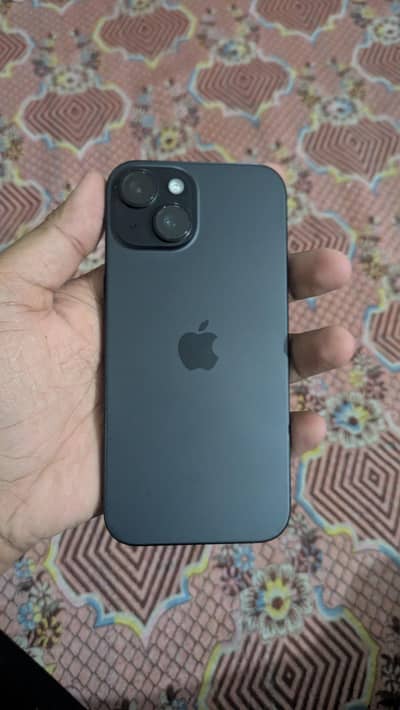 Apple iPhone 15