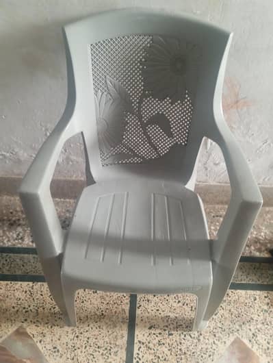 5 chairs