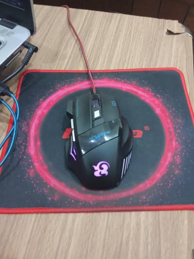 RGB Mouse and Mousepad for sale 10/10
