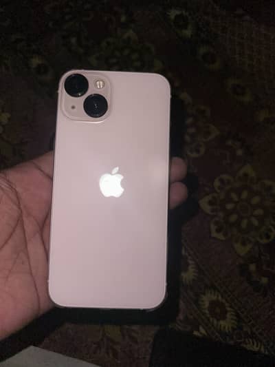 Apple iPhone 13