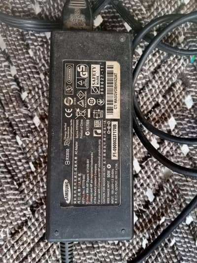 Samsung laptop charger
