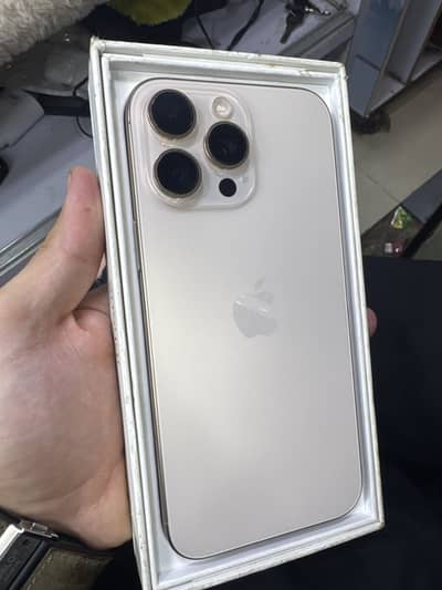 Apple iPhone 16 Pro Max