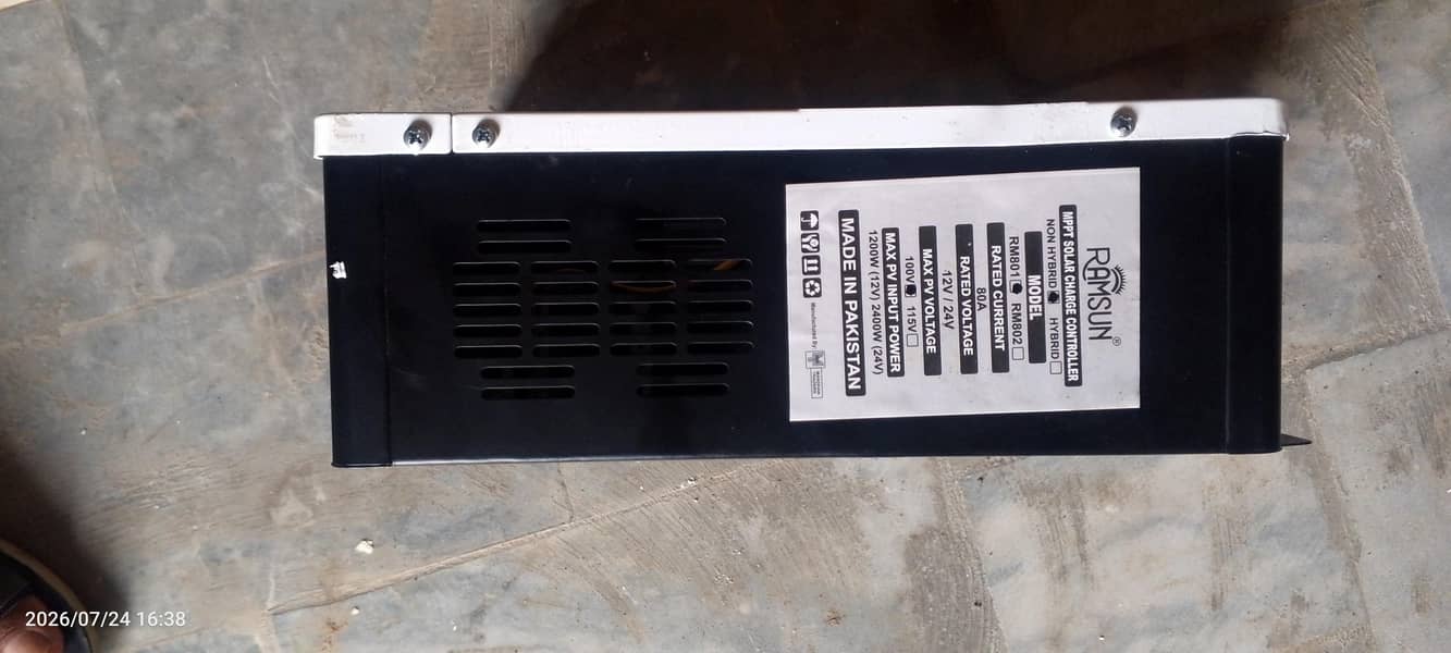 MPPT controlar 80 amp 1