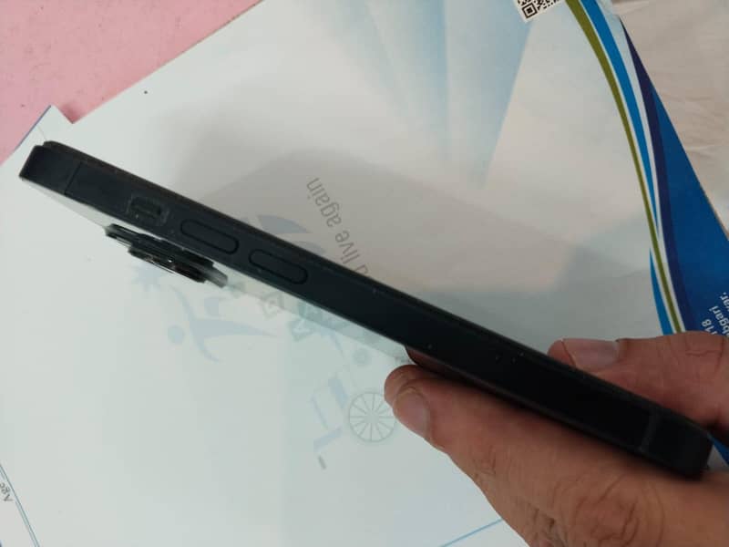 Iphone 14 3