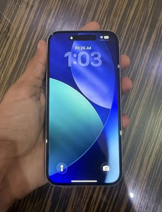 Apple iPhone 15 1