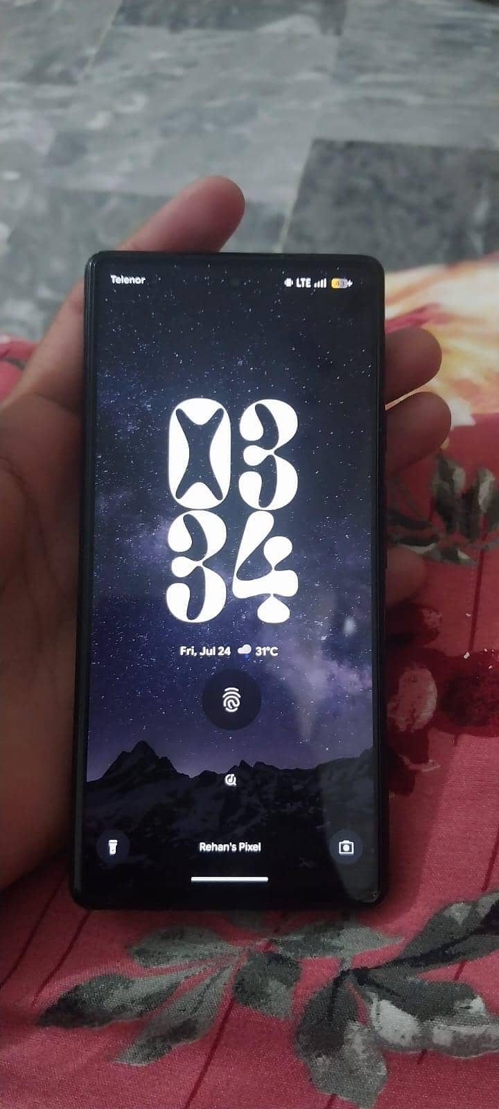 Google Pixel 6a 1
