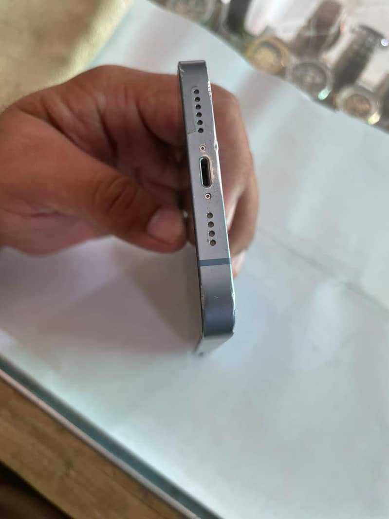 Apple iPhone 14 plus 3
