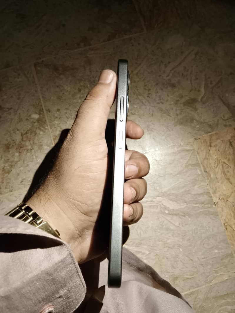 OPPO A5 Pro 3